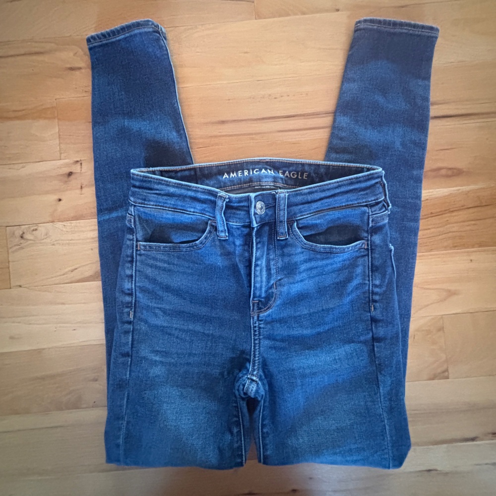 American Eagle Outfitters Next Level Stretch High Rise Dark Blue Jeans